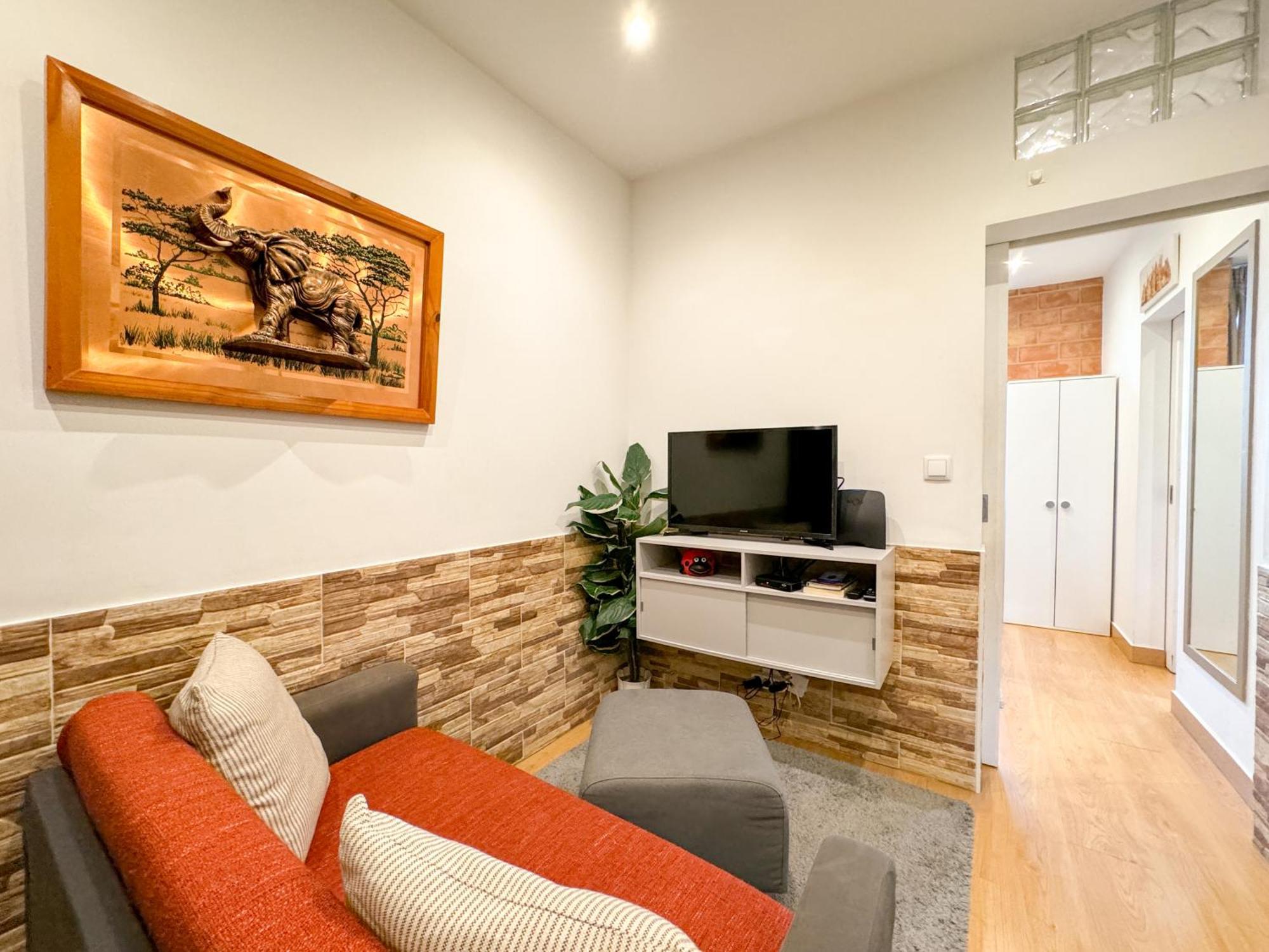 Quiet And Cozy, Easy Access To Lisbon Highlights #1880 Apartman Kültér fotó