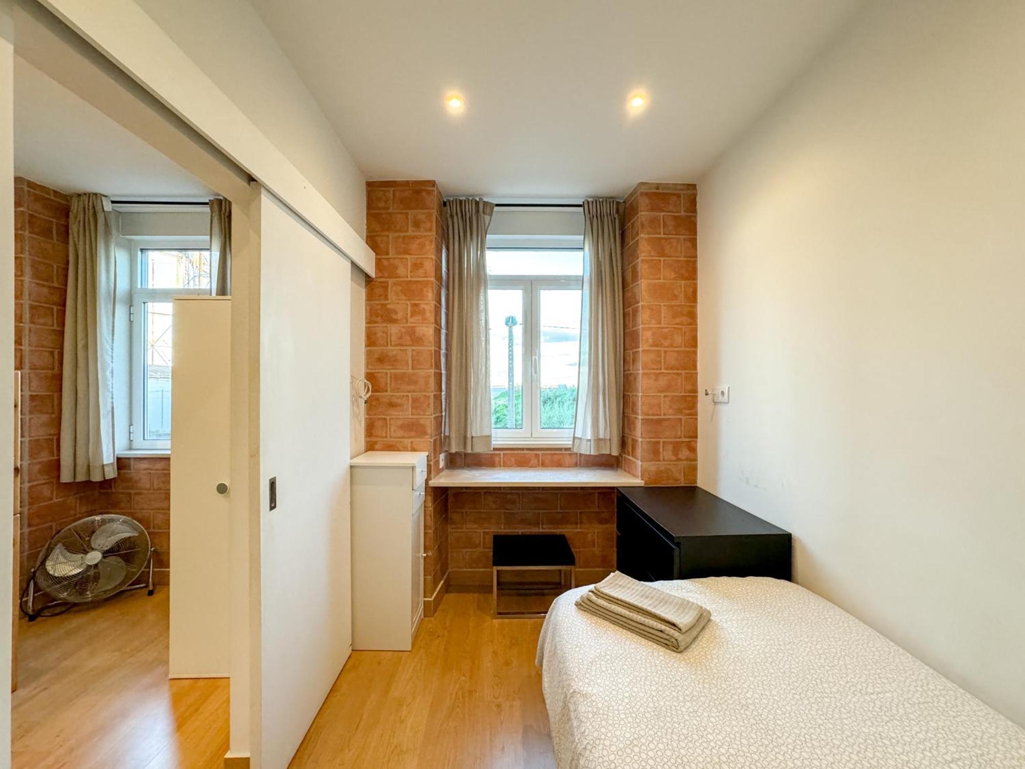 Quiet And Cozy, Easy Access To Lisbon Highlights #1880 Apartman Kültér fotó